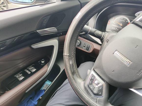 [成都·川A] 二手魏牌魏牌 VV72017款 2.0T 超豪型