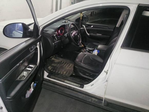 [合肥·皖G] 二手哈弗哈弗H62017款 蓝标 运动版 1.5T 自动两驱豪华型