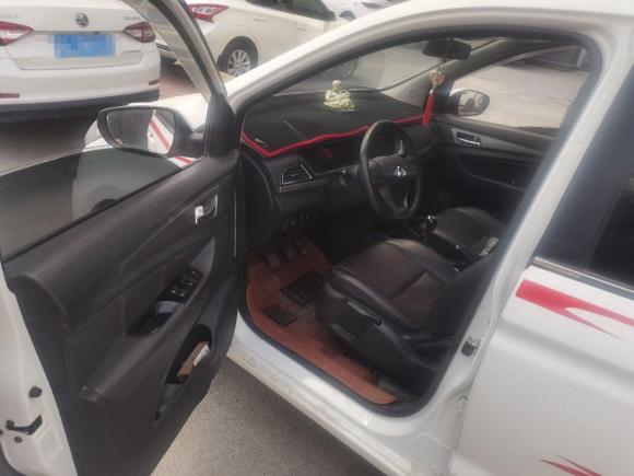 [西安·陕H] 二手长安凯程长安欧尚A6002017款 1.5L 手动豪华型