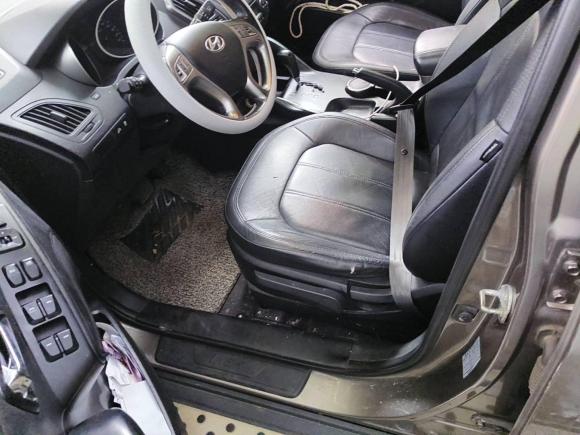 [南京·苏A] 二手现代北京现代ix352010款 2.0L 自动两驱精英版GLS