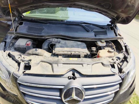 [成都·川A] 二手奔驰威霆2020款 2.0T 精英版 9座