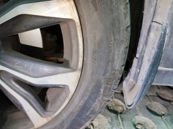 [武汉·鄂A] 二手东风风行景逸X52017款 劲享系列 1.5T CVT尊享型