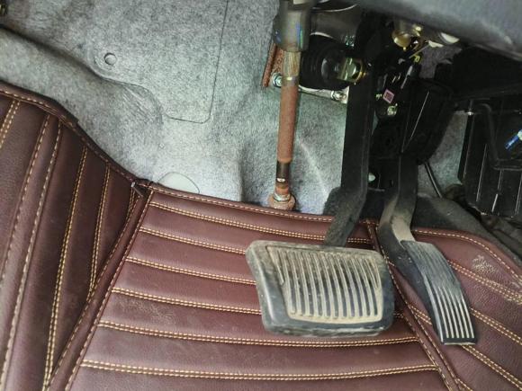 [常州·苏D] 二手起亚起亚K22011款 三厢 1.6L AT Premium