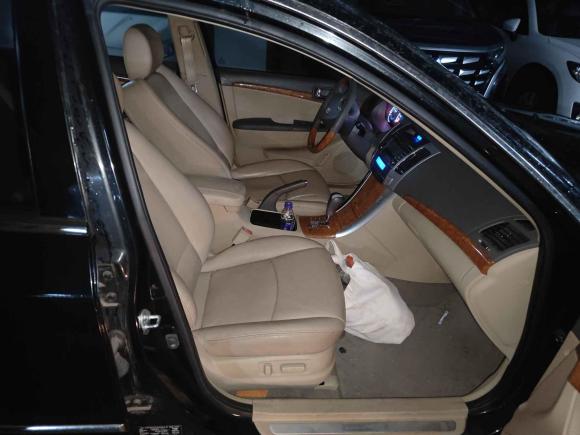 [上海·沪L] 二手现代领翔2009款 2.0L AT DLX