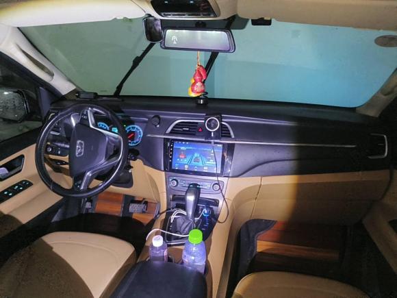 [上海·沪A] 二手华颂华颂72015款 2.0T 自动豪华型