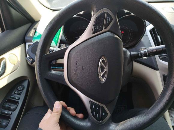 [芜湖·皖B] 二手奇瑞艾瑞泽72014款 1.6L CVT致享魔力版