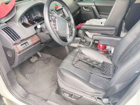 [深圳·粤B] 二手路虎神行者22014款 2.2T SD4 SE柴油版