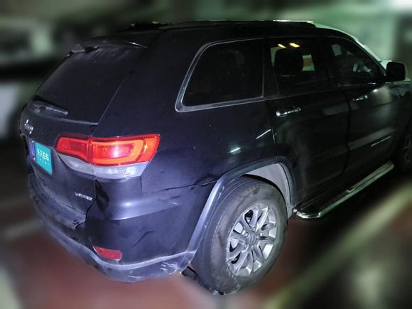 [成都·川A] 二手Jeep大切诺基2015款 3.0L 舒享导航版