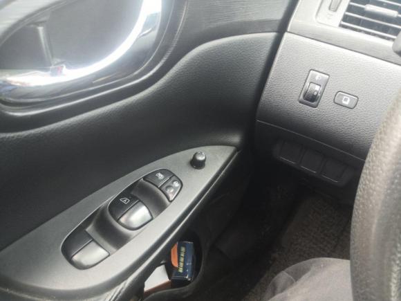 [上海·沪C] 二手日产骐达TIIDA2011款 1.6L 手动舒适型