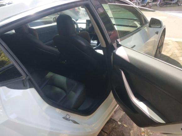 [上海·沪A] 二手特斯拉Model 32019款 标准续航后驱升级版