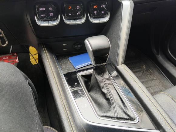 [上海·浙F] 二手北京汽车北京X32019款 1.5T CVT荣耀版