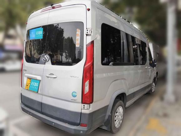 [上海·沪F] 二手上汽大通MAXUS新途V902019款 2.0T手动智达后驱双胎加长轴高顶15座