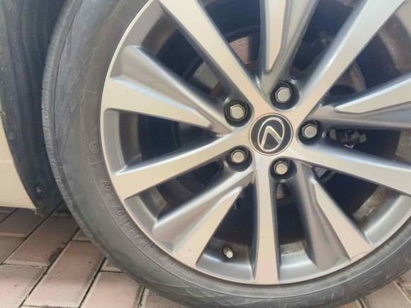 [嘉兴·浙F] 二手雷克萨斯雷克萨斯ES2018款 200 豪华版 国V