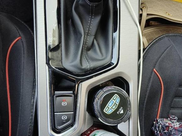 [嘉兴·浙F] 二手吉利汽车帝豪2023款 第4代冠军版 1.5L CVT豪华型