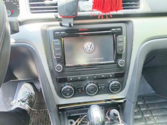 [上海·沪J] 二手大众帕萨特2015款 1.8TSI DSG御尊版