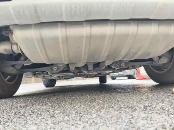 [上海·沪G] 二手大众途锐2011款 3.0TSI 标配型