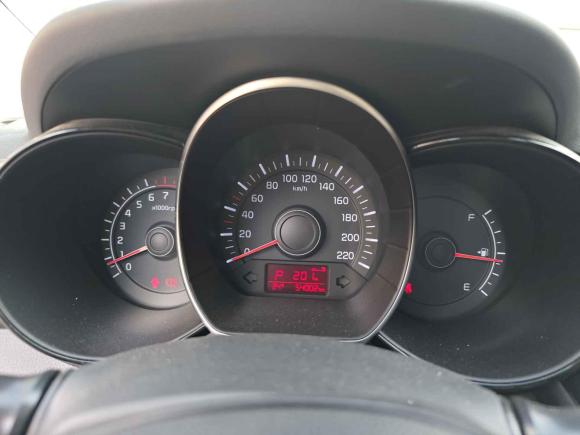 [上海·甘A] 二手起亚起亚K22015款 两厢 1.4L AT GLS炫酷版