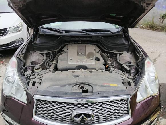 [上海·沪D] 二手英菲尼迪英菲尼迪QX502015款 2.5L 悦享版