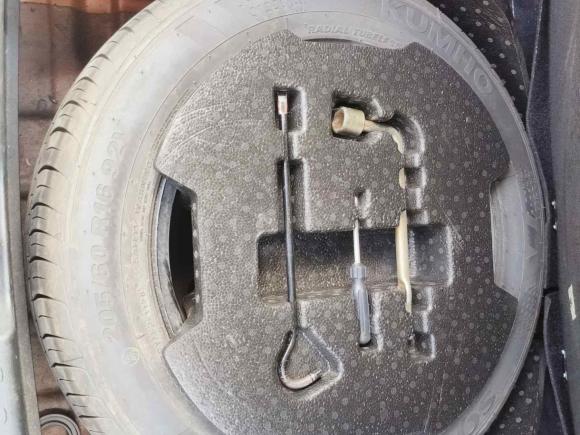 [佛山·粤Y] 二手宝骏宝骏5102017款 1.5L 手动时尚型