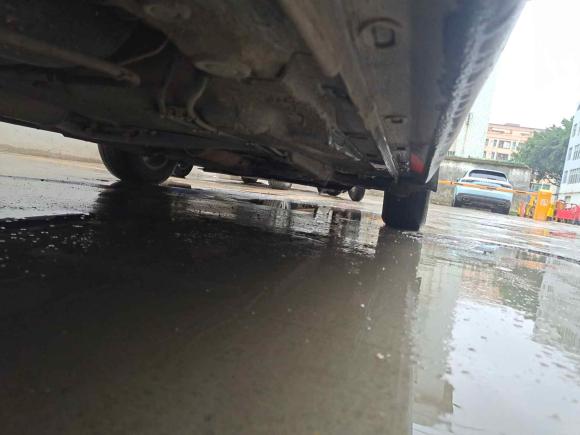 [深圳·粤B] 二手大众朗逸2013款 1.6L 自动风尚版