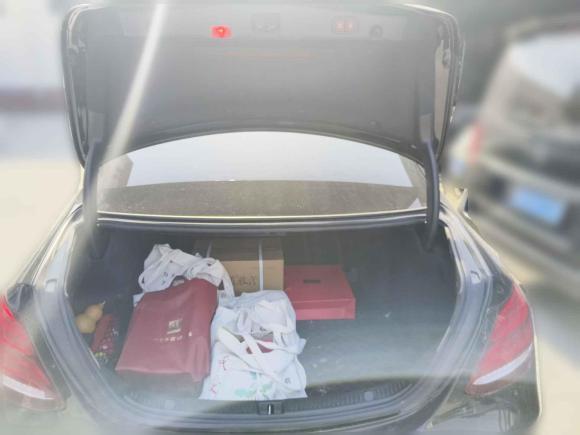 [无锡·苏B] 二手奔驰奔驰E级2018款 E 300 L 运动豪华型