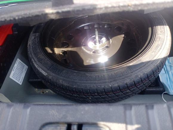 [上海·川Y] 二手别克威朗2015款 三厢 15S 手动进取型