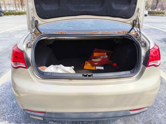 [上海·沪C] 二手荣威荣威5502014款 550S 1.8L 自动智选版