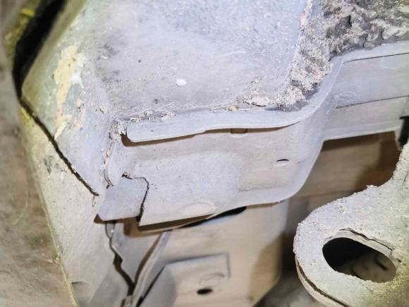 [义乌·浙G] 二手日产日产NV2002010款 1.6L 豪华型