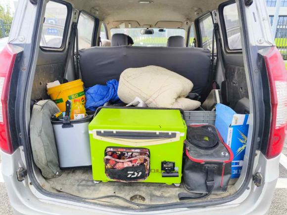 [宁波·吉A] 二手五菱汽车五菱宏光2015款 1.5L S 基本型国V