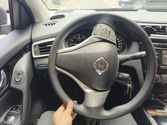 [无锡·苏B] 二手日产逍客2016款 2.0L CVT精英版