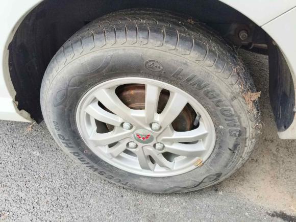 [青岛·鲁U] 二手五菱汽车五菱宏光2019款 1.5L S舒适型国VI LAR