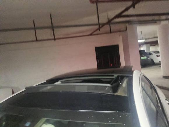 [苏州·苏E] 二手奔驰奔驰C级2016款 C 200 L 运动型