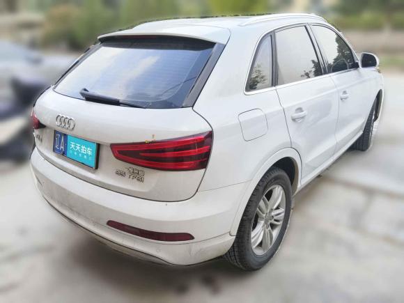 [济南·辽A] 二手奥迪奥迪Q32015款 35 TFSI 舒适型
