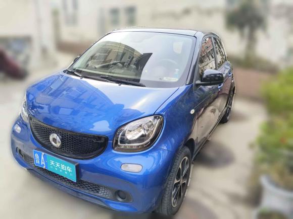 smartsmart forfour2016款 1.0L 52千瓦激情版「济南二手车」「天天拍车」