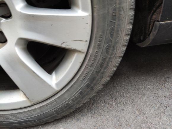 [南昌·赣A] 二手奥迪奥迪A82013款 A8L 45 TFSI quattro豪华型