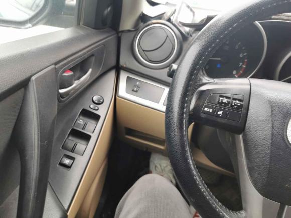 [金华·浙G] 二手马自达马自达32010款 两厢 1.6自动豪华型