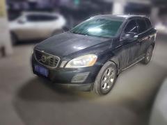 [青岛·鲁B] 沃尔沃沃尔沃XC602013款 T5 智雅版