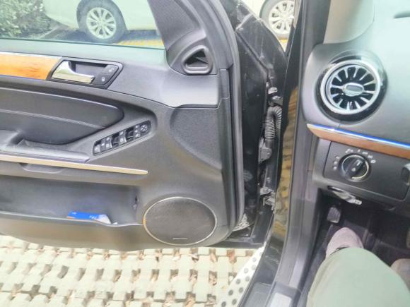 [武汉·鄂A] 二手奔驰奔驰GL级2008款 GL 550 4MATIC