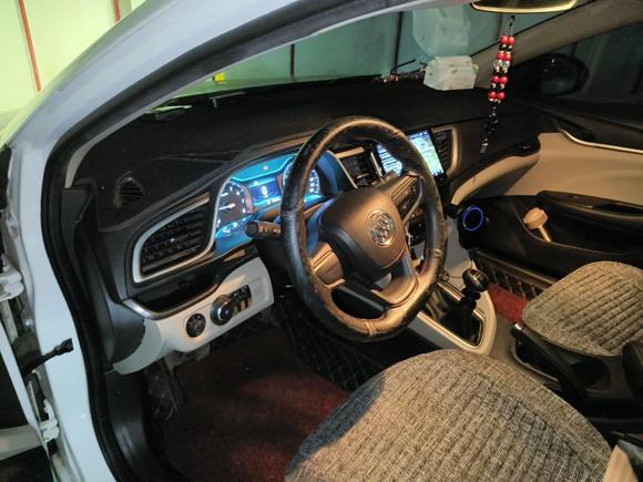 [佛山·鄂E] 二手别克英朗2017款 15N 手动精英型