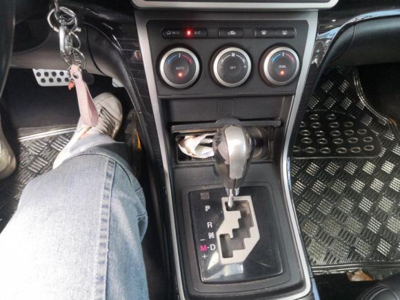 [上海·沪K] 二手马自达睿翼2010款 轿跑 2.0L 自动豪华版