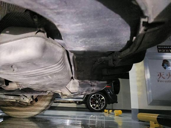 [杭州·浙A] 二手奔驰奔驰A级2019款 A 180 L 运动轿车