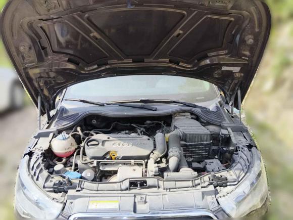 [南昌·赣A] 二手奥迪奥迪A12014款 30 TFSI 时尚型