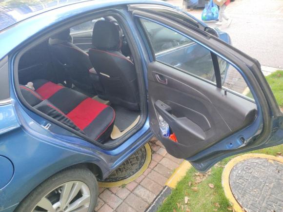 [南京·苏A] 二手奇瑞艾瑞泽52016款 1.5L 手动领潮版