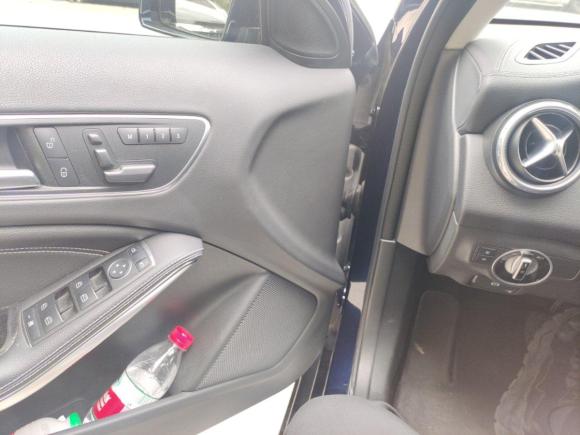 [上海·沪E] 二手奔驰奔驰GLA2016款 GLA 200 时尚型