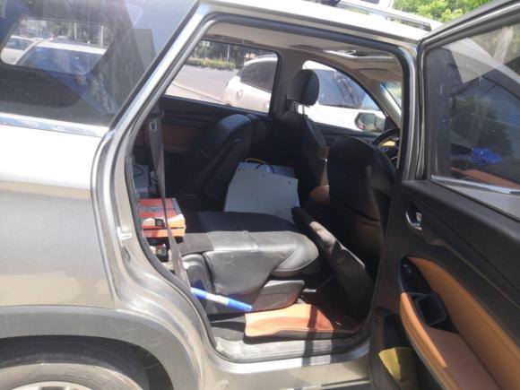 [无锡·苏B] 二手五菱汽车五菱宏光S32018款 1.5T 手动豪华型 国V