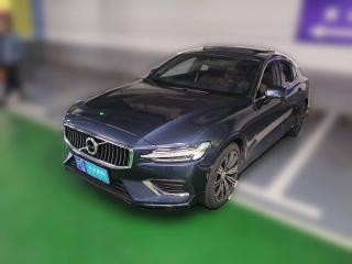 沃尔沃沃尔沃S602021款 T4 智远豪华版