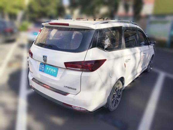 [青岛·鲁B] 二手宝骏宝骏3602018款 1.5L 手动豪华型 国V