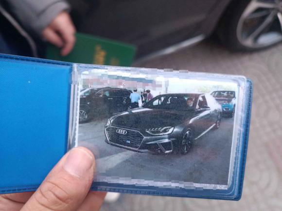 [苏州·苏U] 二手奥迪奥迪A4L2022款 40 TFSI 时尚动感型