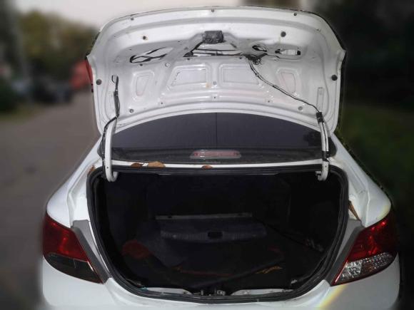 [宁波·鲁J] 二手现代瑞纳2010款 三厢 1.4L 自动舒适型GS