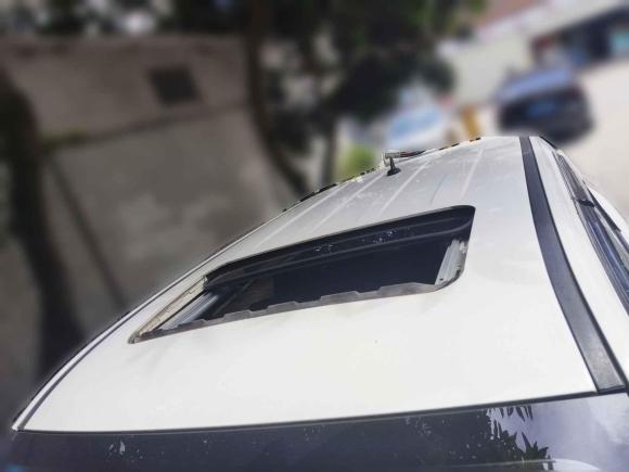 [深圳·粤K] 二手中华中华V32017款 1.5L 手动智能型